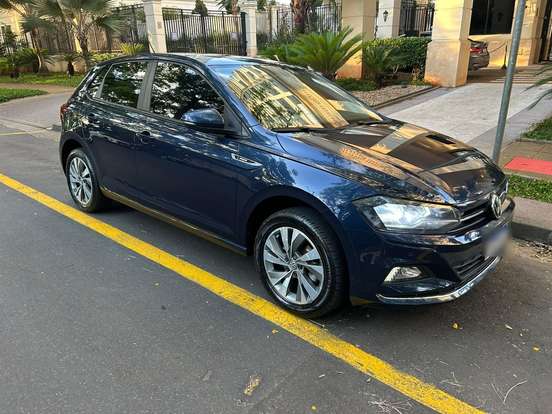 VOLKSWAGEN-POLO-2018