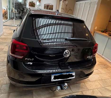 VOLKSWAGEN-POLO-2019