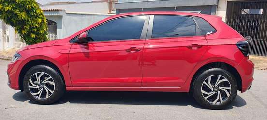 VOLKSWAGEN-POLO-2025