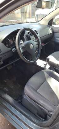 VOLKSWAGEN-POLO SEDAN-1.6 MI 8V FLEX 4P AUTOMATIZADO VOLKSWAGEN-POLO SEDAN-2010