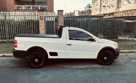 VOLKSWAGEN-SAVEIRO-2020