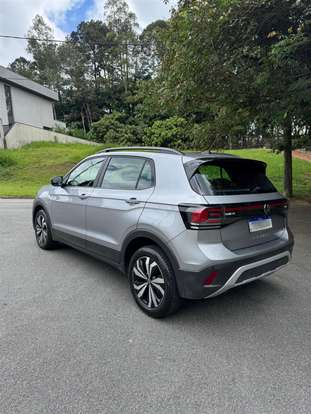 VOLKSWAGEN-T-CROSS-2025