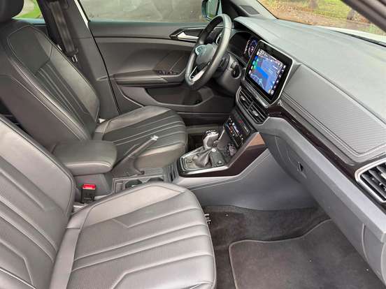 VOLKSWAGEN-T-CROSS-1.4 250 TSI TOTAL FLEX HIGHLINE AUTOMÁTICO VOLKSWAGEN-T-CROSS-2025