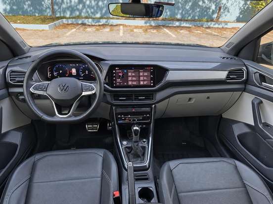 VOLKSWAGEN-T-CROSS-2023