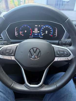 VOLKSWAGEN-T-CROSS-2023