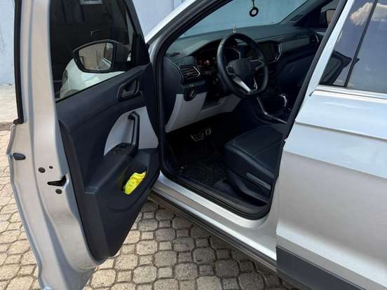 VOLKSWAGEN-T-CROSS-1.4 250 TSI TOTAL FLEX HIGHLINE AUTOMÁTICO VOLKSWAGEN-T-CROSS-2023