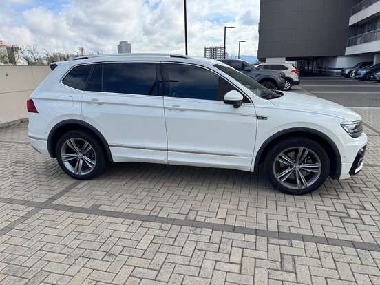 VOLKSWAGEN-TIGUAN-2.0 350 TSI GASOLINA ALLSPACE R-LINE 4MOTION DSG VOLKSWAGEN-TIGUAN-2019