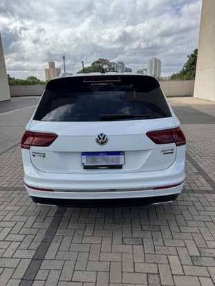 VOLKSWAGEN-TIGUAN-2019