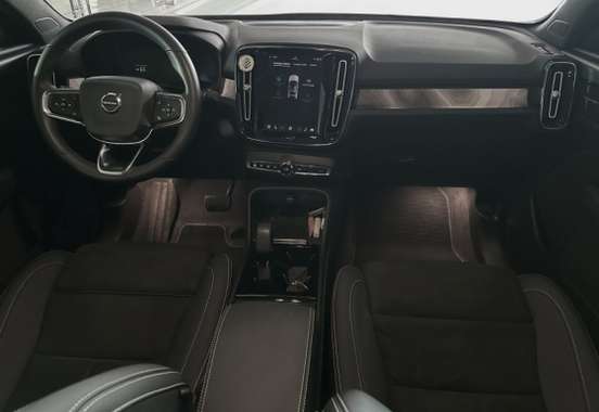 VOLVO-C40-P8 RECHARGE PURE ELECTRIC AWD VOLVO-C40-2022