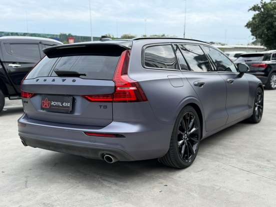 VOLVO-V60-2.0 T5 GASOLINA MOMENTUM GEARTRONIC VOLVO-V60-2019
