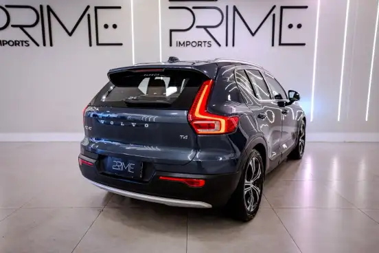 VOLVO-XC40-2.0 T4 GASOLINA INSCRIPTION GEARTRONIC VOLVO-XC40-2021