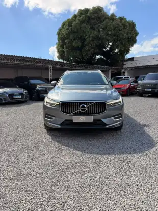 VOLVO-XC60-2018