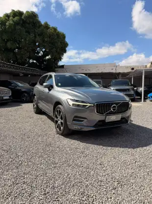 VOLVO-XC60-2018