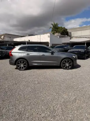 VOLVO-XC60-2018