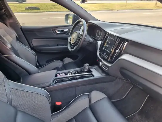 VOLVO-XC60-2019