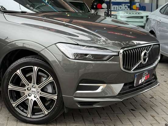 VOLVO-XC60-2.0 T5 GASOLINA MOMENTUM AWD GEARTRONIC VOLVO-XC60-2021
