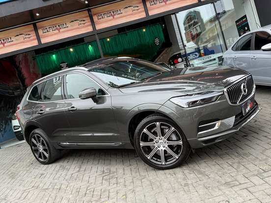 VOLVO-XC60-2.0 T5 GASOLINA MOMENTUM AWD GEARTRONIC VOLVO-XC60-2021