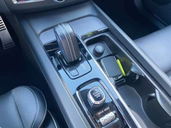 VOLVO-XC60-2.0 T8 HYBRID POLESTAR ENGINEERED AWD GEARTRONIC VOLVO-XC60-2019