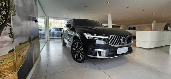 VOLVO XC60 2.0 T8 PHEV PLUS AWD GEARTRONIC