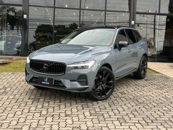 VOLVO-XC60-2023