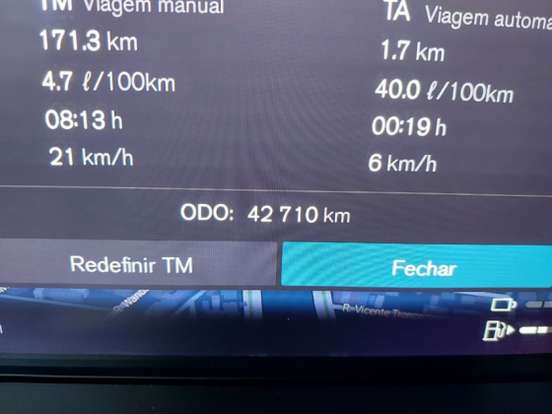 VOLVO-XC60-2023
