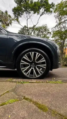 VOLVO-XC90-2.0 T6 GASOLINA MOMENTUM AWD GEARTRONIC VOLVO-XC90-2019
