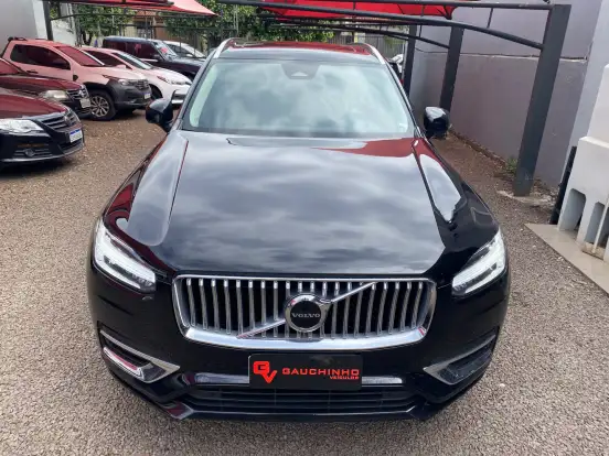VOLVO-XC90-2023