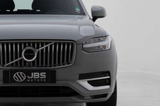 VOLVO-XC90-2024