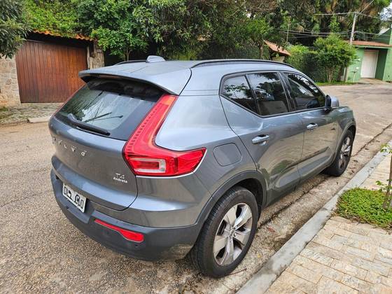 VOLVO XC40 2.0 T4 GASOLINA GEARTRONIC