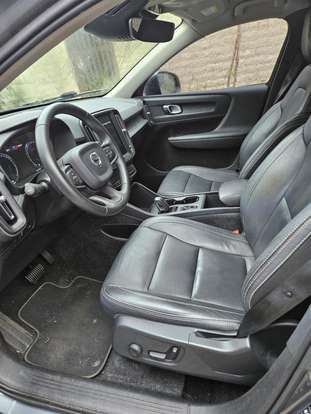 VOLVO-XC40-2.0 T4 GASOLINA GEARTRONIC VOLVO-XC40-2018