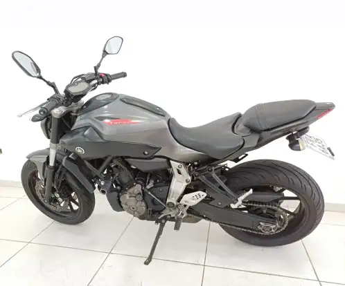 YAMAHA-MT-07 YAMAHA-MT-07-2016