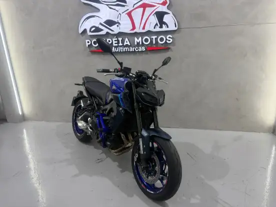 YAMAHA-MT-09-2024