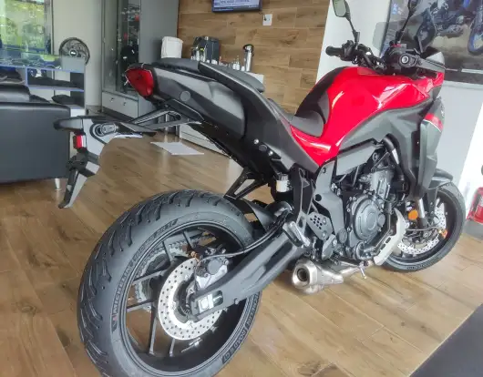 YAMAHA-TRACER 7-2026