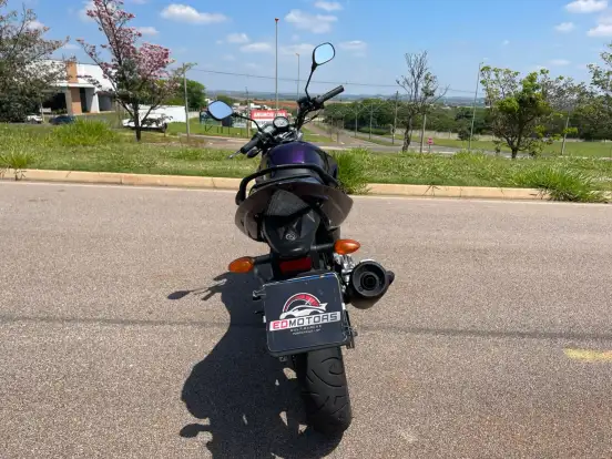 YAMAHA-YS 250 FAZER YAMAHA-YS 250 FAZER-2010