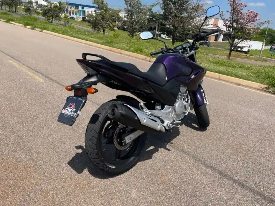 YAMAHA-YS 250 FAZER-2010