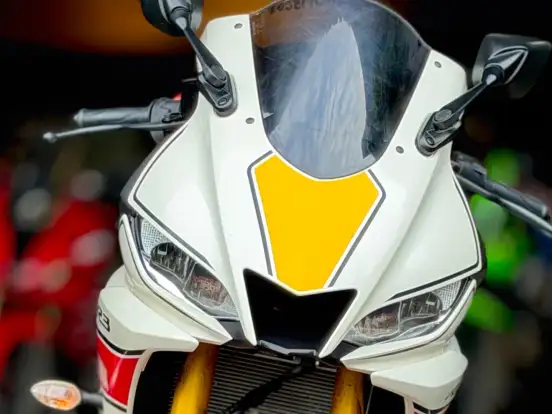 YAMAHA-YZF R3 60th ANNIVERSARY ABS YAMAHA-YZF R3 60th ANNIVERSARY ABS-2022