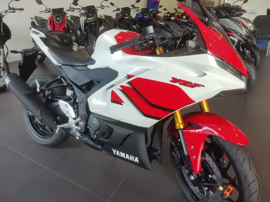 YAMAHA-YZF R3 ABS CONNECTED 70th ANNIVERSARY YAMAHA-YZF R3 ABS CONNECTED 70th ANNIVERSARY-2026