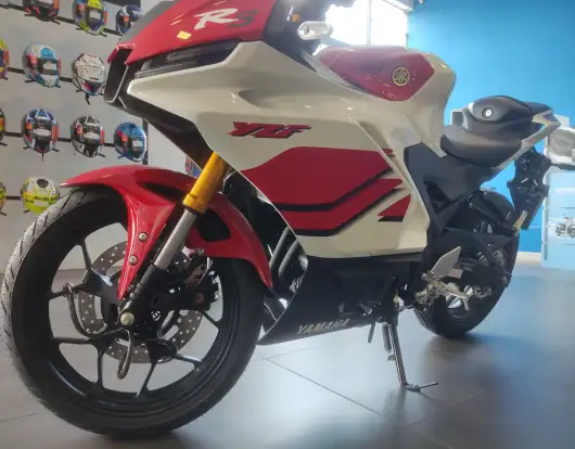 YAMAHA-YZF R3 ABS CONNECTED 70th ANNIVERSARY YAMAHA-YZF R3 ABS CONNECTED 70th ANNIVERSARY-2026