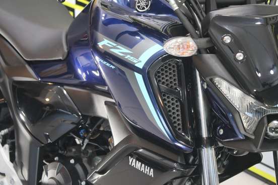 YAMAHA-FZ15 FAZER CONNECTED ABS-2026