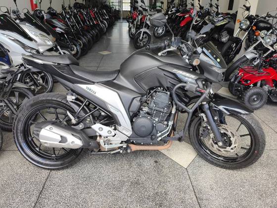 YAMAHA FZ25 FAZER ABS 