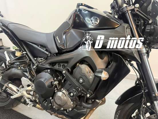 YAMAHA-MT-09-2020