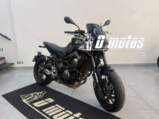 YAMAHA-MT-09-2020