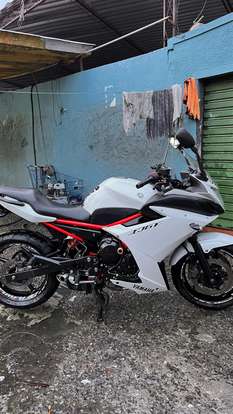 YAMAHA-XJ6 F-2013