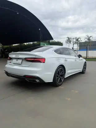 AUDI-A5-2021
