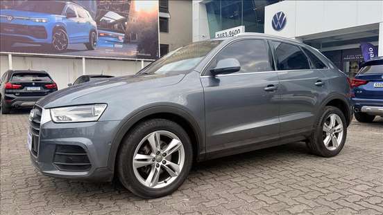 AUDI-Q3-2017