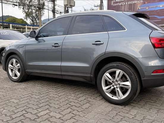 AUDI-Q3-1.4 TFSI AMBIENTE FLEX 4P S TRONIC AUDI-Q3-2017