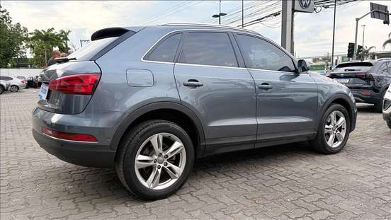 AUDI-Q3-2017