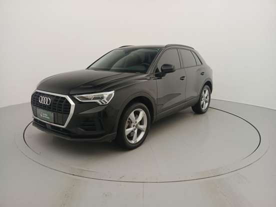 AUDI-Q3-2024