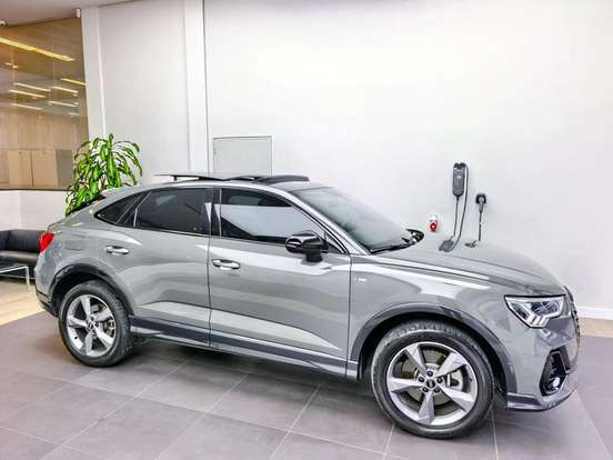 AUDI-Q3-2.0 40 TFSI GASOLINA SPORTBACK PERFORMANCE BLACK QUATTRO TIPTRONIC AUDI-Q3-2022