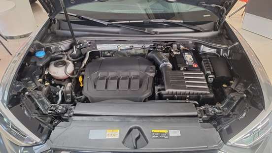 AUDI-Q3-2022